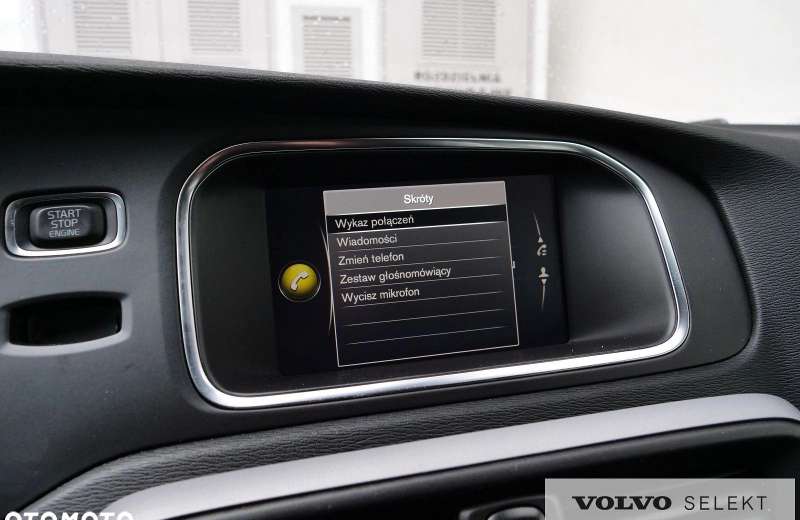 Volvo V40 cena 79900 przebieg: 63687, rok produkcji 2019 z Dukla małe 631